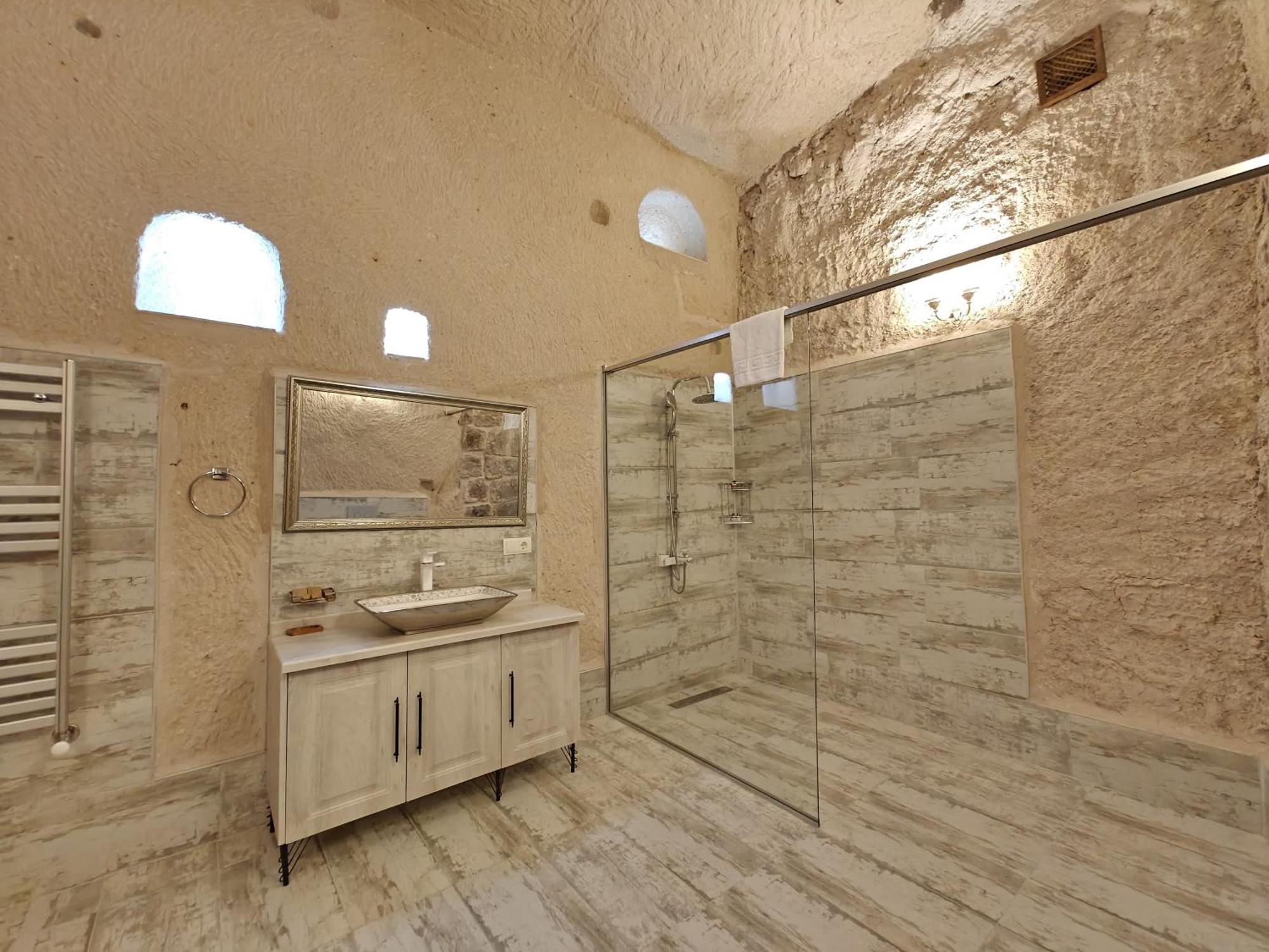 Karlik Cave Suite Cappadocia Üçhisar Eksteriør bilde