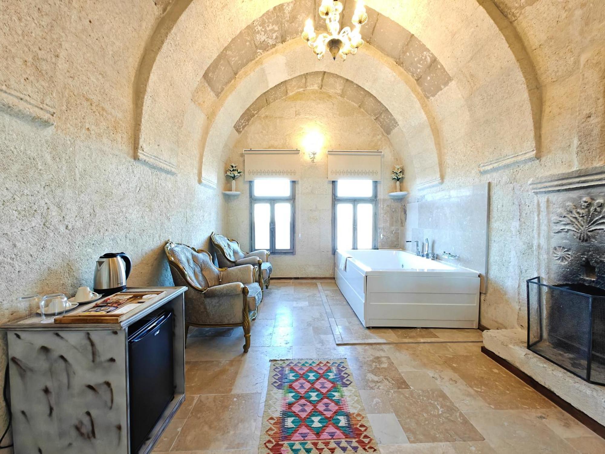 Karlik Cave Suite Cappadocia Üçhisar Eksteriør bilde